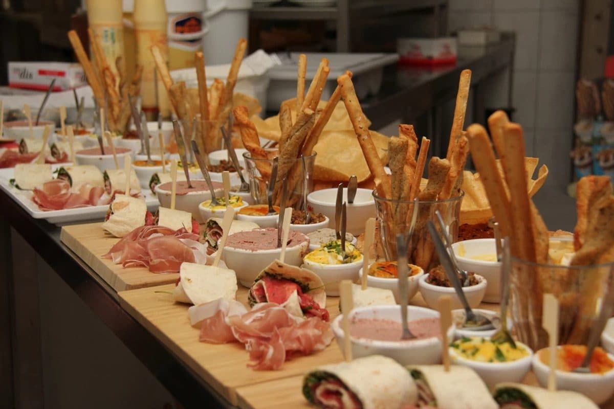 Kosteluk Fun & Food